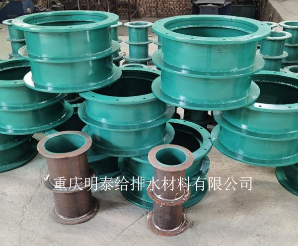 柔性防水套管適用于飲用水水池的安裝有嚴格的防水結構 柔性防水套管適用于飲用水水池的安裝有嚴格的防水結構